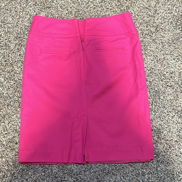 Worthington Pink Pencil Skirt size 6 - Picture 2 of 3